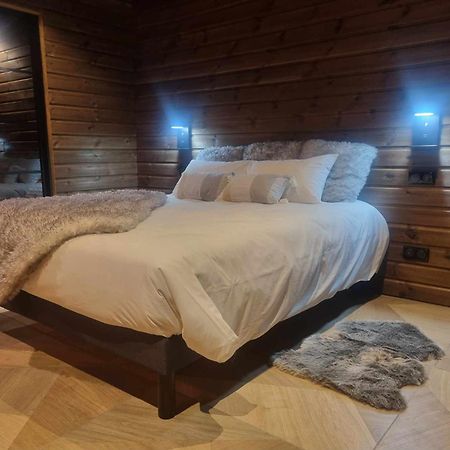 Le Chalet Loft Spa Calais Ngoại thất bức ảnh