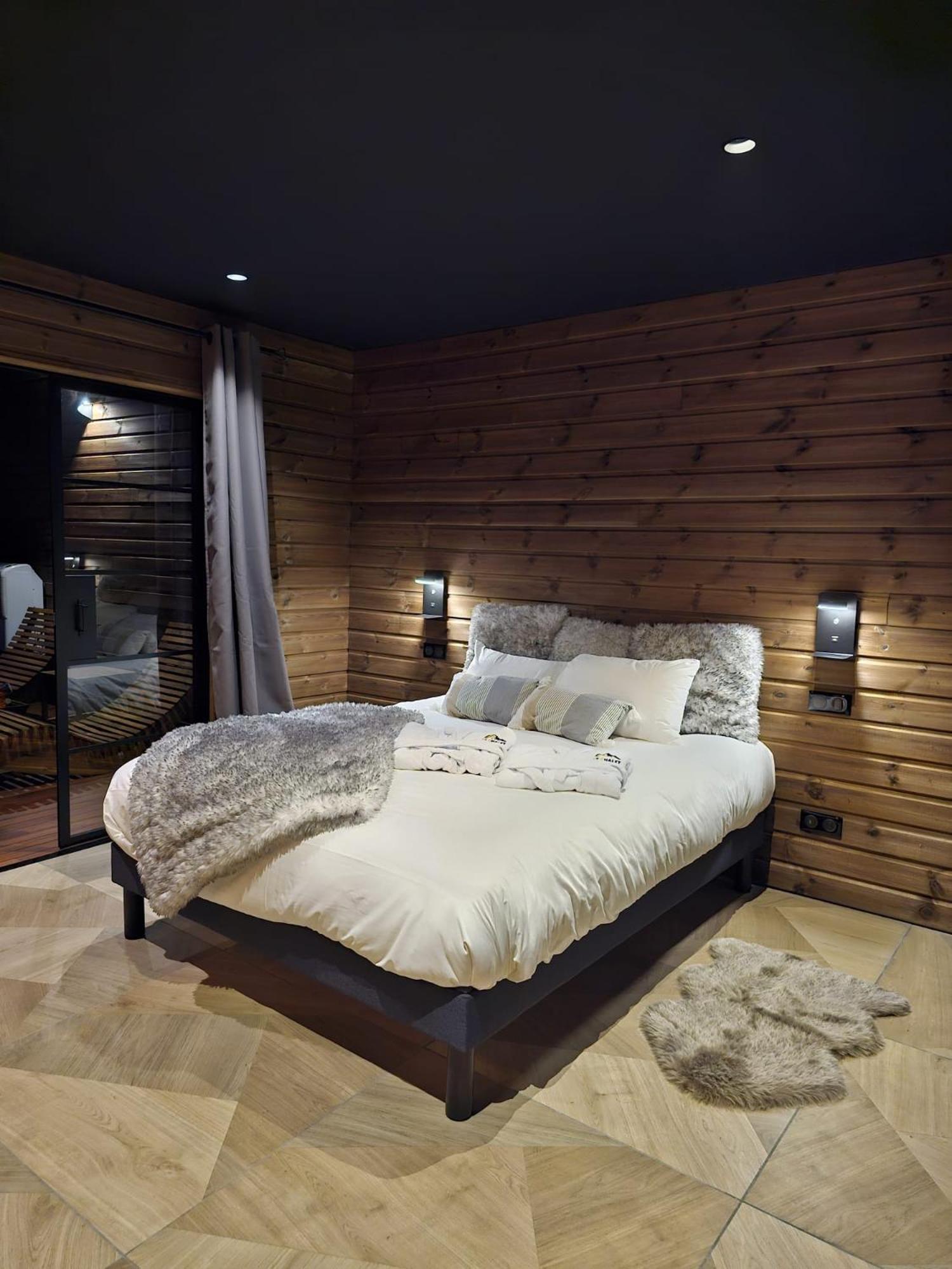 Le Chalet Loft Spa Calais Ngoại thất bức ảnh