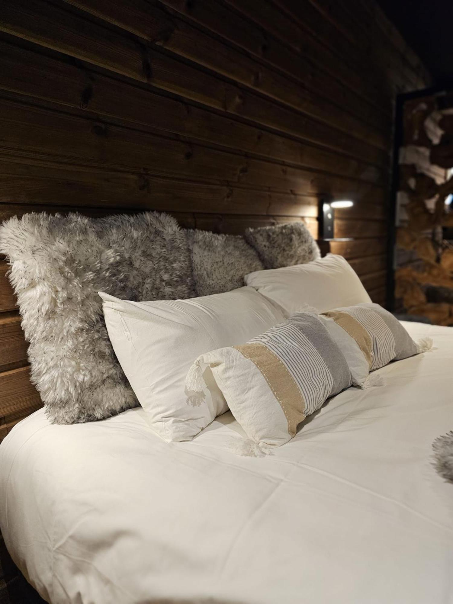 Le Chalet Loft Spa Calais Ngoại thất bức ảnh